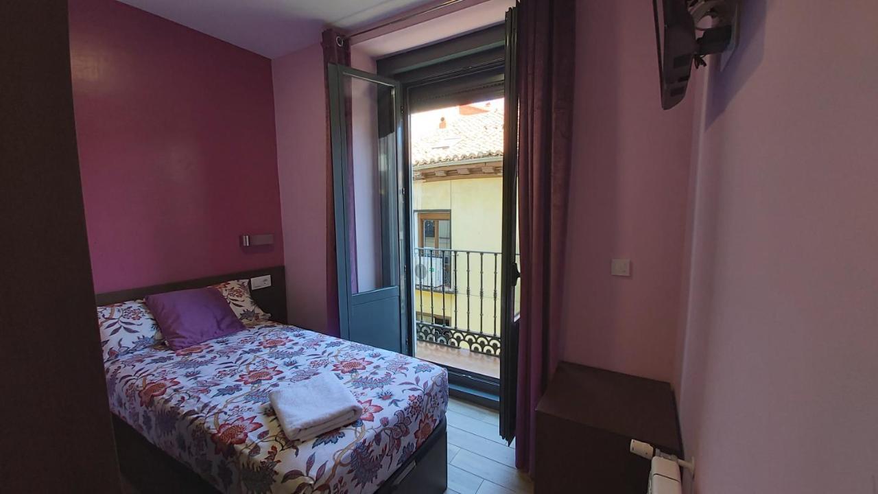 Hostal Corazon De Madrid Exterior foto