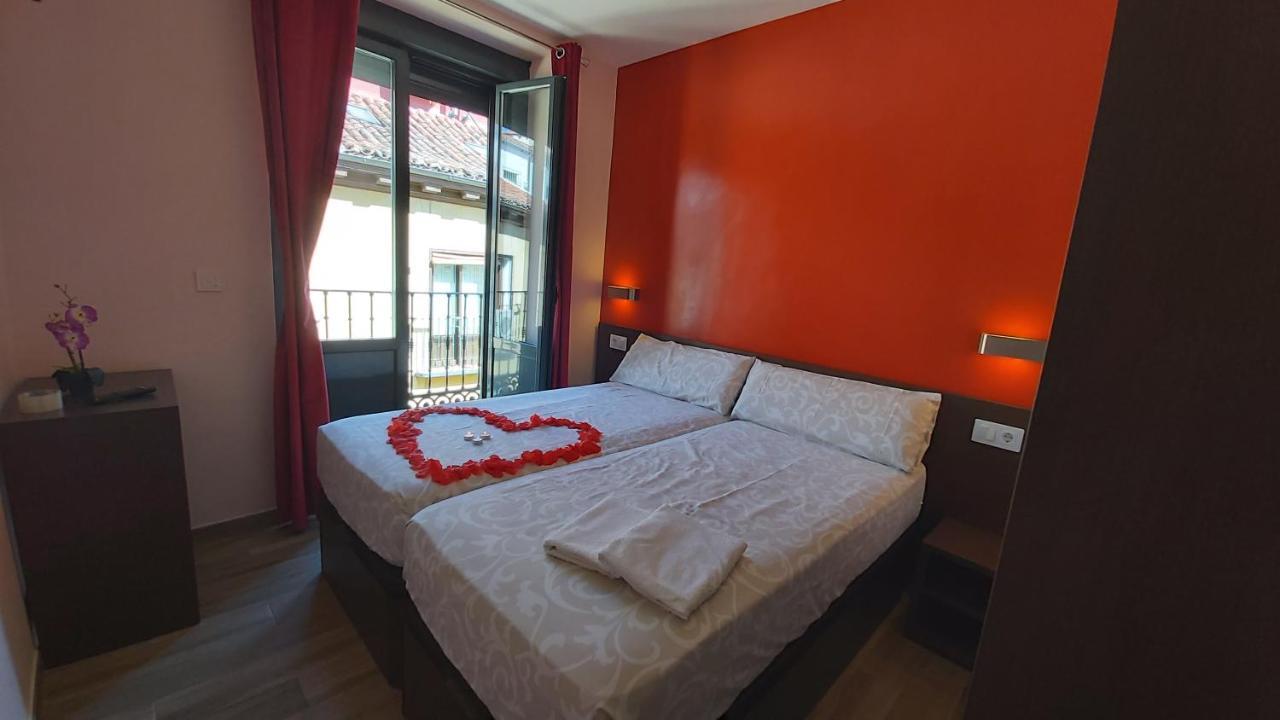 Hostal Corazon De Madrid Exterior foto