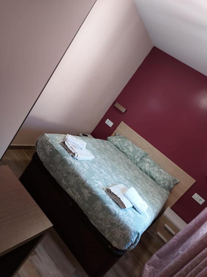 Hostal Corazon De Madrid Exterior foto