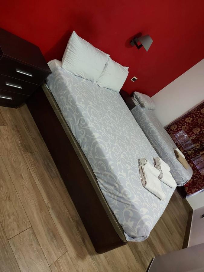 Hostal Corazon De Madrid Exterior foto