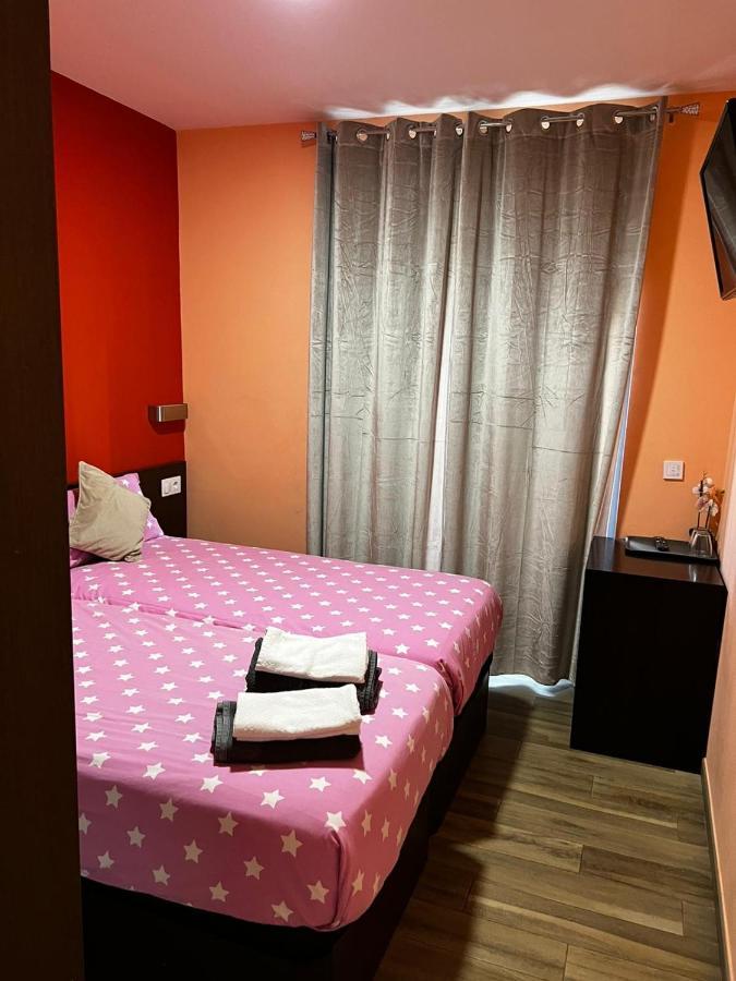 Hostal Corazon De Madrid Exterior foto