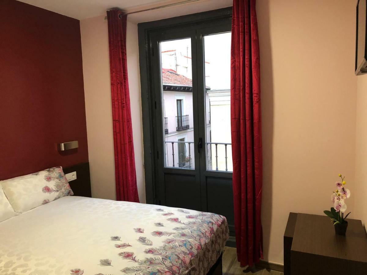 Hostal Corazon De Madrid Exterior foto